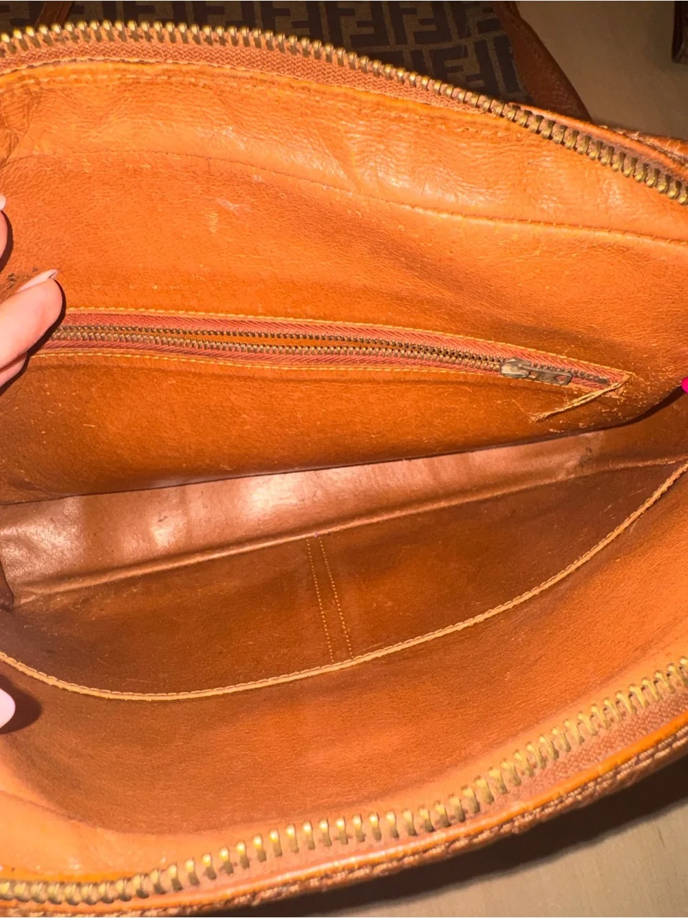 Vintage Louis Vuitton Brown Monogram Crossbody Messenger - Picture 5 of 6